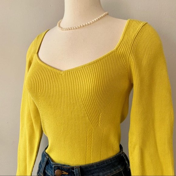 Anthropologie Citron Yellow Sweetheart Neckline Knit Long Sleeve Sweater size L - Picture 5 of 16